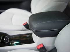 2015款 2.2T 自动 两驱智慧型