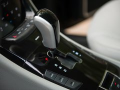 2015款 2.2T 自动 两驱智慧型
