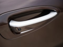 2015款 2.2T 自动 两驱智慧型