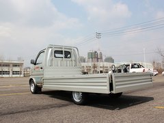 2015款 1.0L 手动 汽油单排