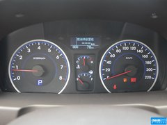 2015款 1.6L 自动豪华型