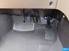 2015款 1.6L 自动豪华型