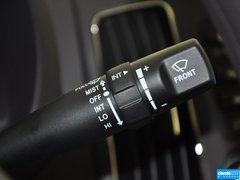 2015款 1.6L 手动豪华型