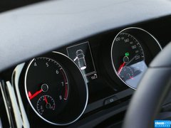 2015款 1.4T 自动 R-Line