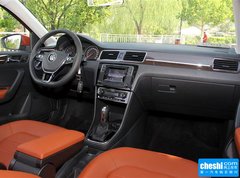 2015款 230TSI DSG 豪华型