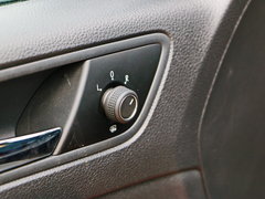 2015款 230TSI DSG 豪华型