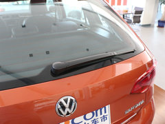 2015款 1.6L 自动 豪华型
