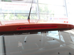 2015款 1.6L 自动 豪华型