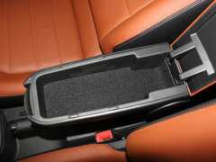 2015款 1.6L 自动 豪华型