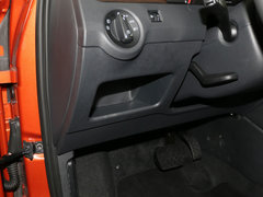 2015款 1.6L 自动 豪华型