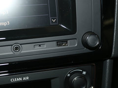 2015款 1.6L 自动 豪华型