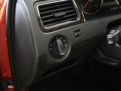 2015款 1.6L 自动 豪华型