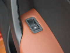 2015款 1.6L 自动 豪华型