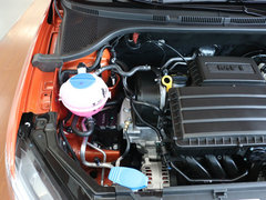 2015款 1.6L 自动 豪华型