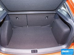 2015款 1.6L 自动 豪华型
