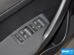 2015款 1.6L 自动 风尚型