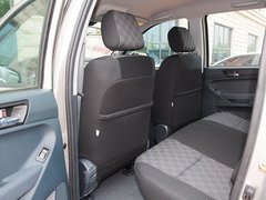 2015款 2.8T 汽油两驱 精英版