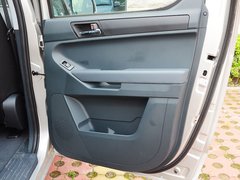 2015款 2.8T 汽油两驱 精英版