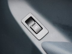 2015款 2.8T 汽油两驱 精英版