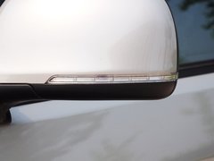 2015款 2.8T 汽油两驱 精英版