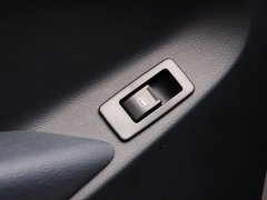 2015款 2.8T 汽油两驱 精英版