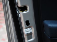 2015款 2.8T 汽油两驱 精英版