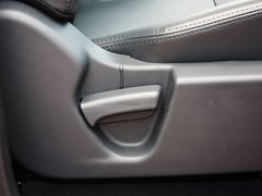 2015款 2.8T 汽油两驱 精英版