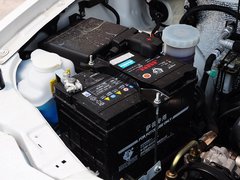 2015款 2.4T  MT 萨普征服者Z6 汽油舒适版