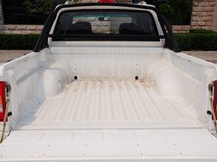 2015款 2.4T  MT 萨普征服者Z6 汽油舒适版
