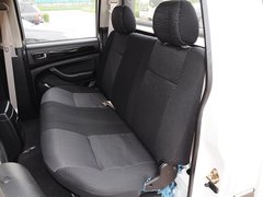 2015款 2.4T  MT 萨普征服者Z6 汽油舒适版