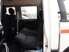 2015款 2.4T  MT 萨普征服者Z6 汽油舒适版