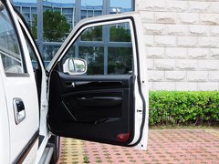 2015款 2.4T  MT 萨普征服者Z6 汽油舒适版