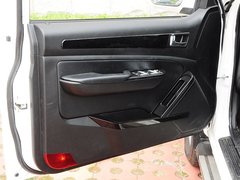 2015款 2.4T  MT 萨普征服者Z6 汽油舒适版