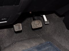 2015款 2.4T  MT 萨普征服者Z6 汽油舒适版