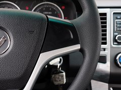 2015款 2.4T  MT 萨普征服者Z6 汽油舒适版
