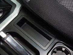 2015款 2.4T  MT 萨普征服者Z6 汽油舒适版