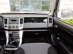 2015款 2.4T  MT 萨普征服者Z6 汽油舒适版