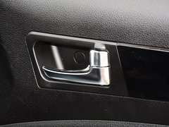 2015款 2.4T  MT 萨普征服者Z6 汽油舒适版