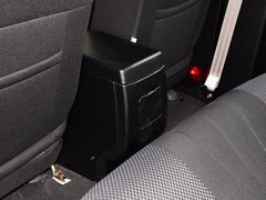 2015款 2.4T  MT 萨普征服者Z6 汽油舒适版