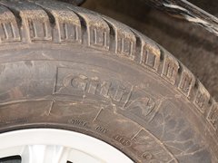 2015款 2.4T  MT 萨普征服者Z6 汽油舒适版