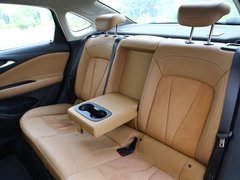 2015款 20T 双离合 旗舰型