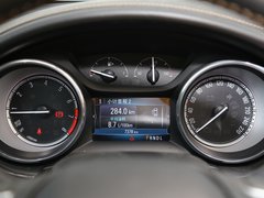 2015款 20T 双离合 旗舰型
