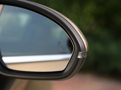 2015款 20T 双离合 旗舰型