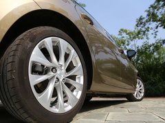 2015款 20T 双离合 旗舰型
