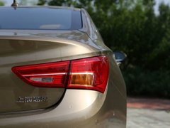 2015款 20T 双离合 旗舰型