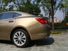 2015款 20T 双离合 旗舰型