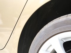 2015款 20T 双离合 旗舰型