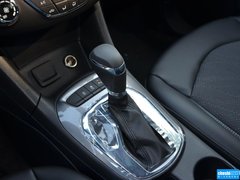 2016款 1.5L 自动 豪华版
