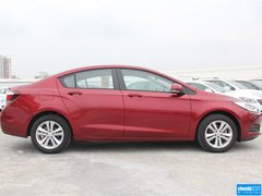 2016款 1.5L 自动 时尚天窗版