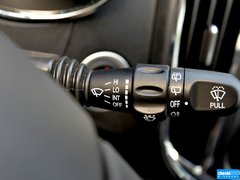 2015款 1.8L 手动 豪华型